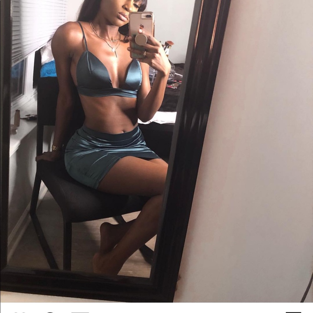 Emerald Skirt Set